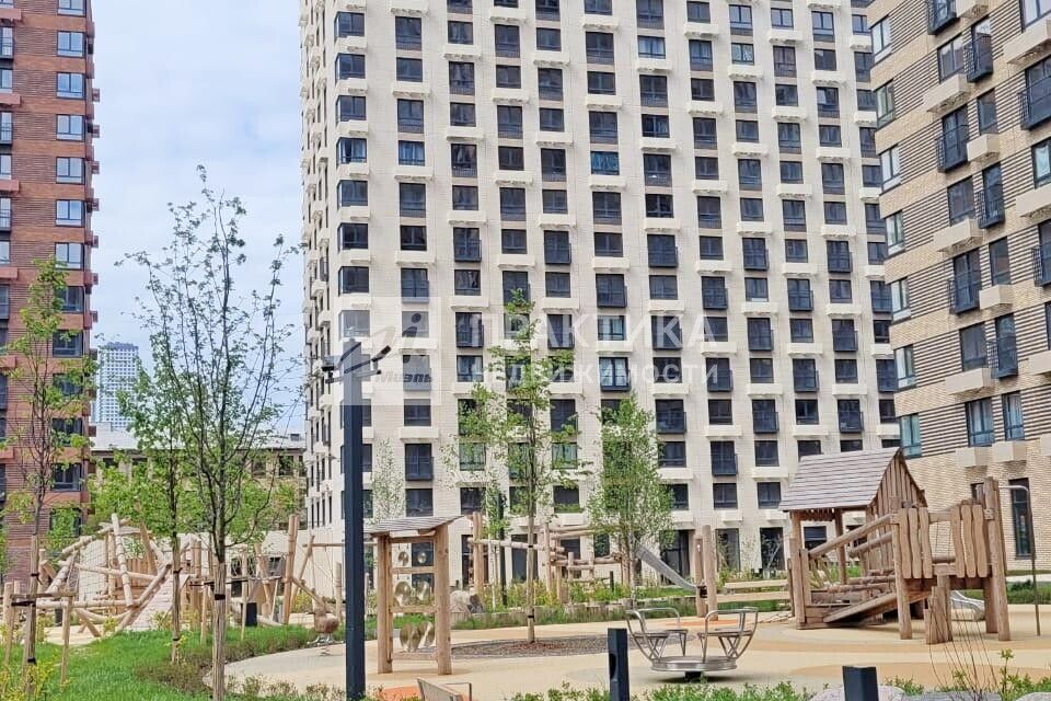 Продаётся 1-комнатная квартира, 32 м²
