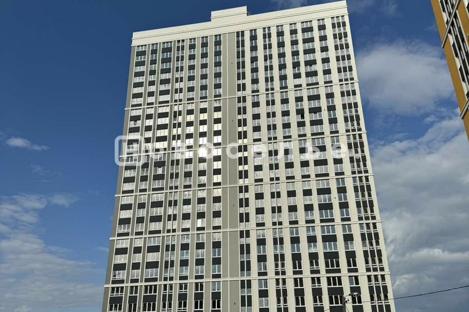 Продаётся 2-комнатная квартира, 56 м²