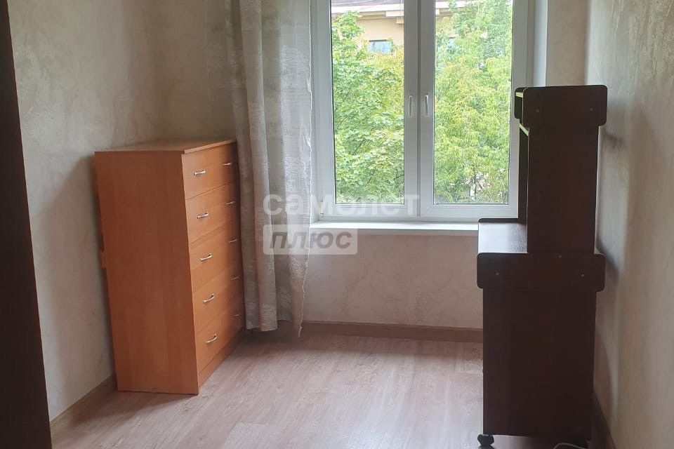 Продаётся комната в 3-комн. квартире, 10 м²