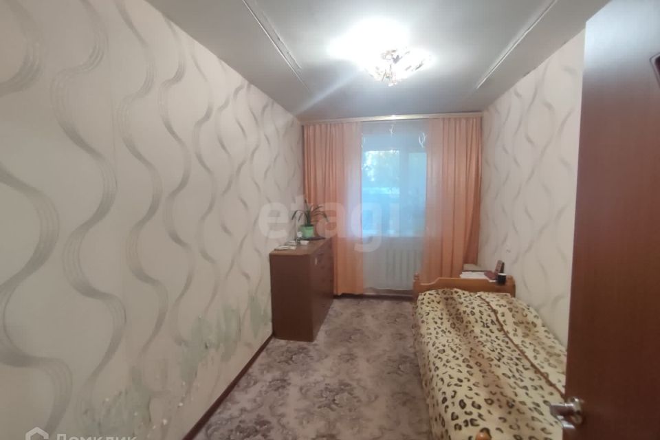 Продаётся 3-комнатная квартира, 58 м²