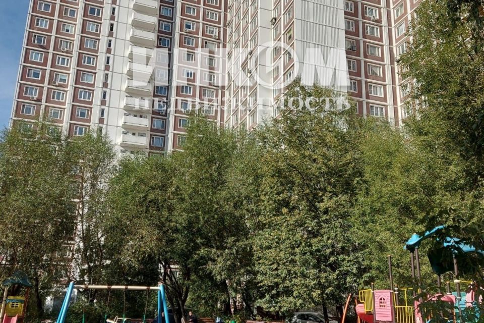Продаётся 3-комнатная квартира, 76.2 м²