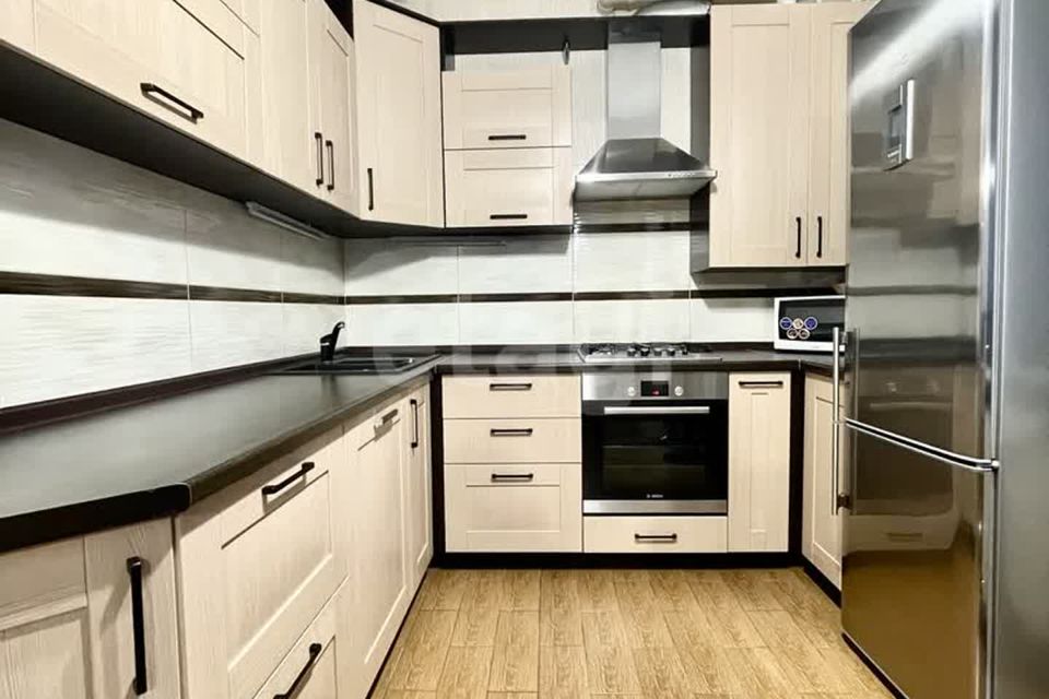 Сдаётся 3-комнатная квартира, 86 м²