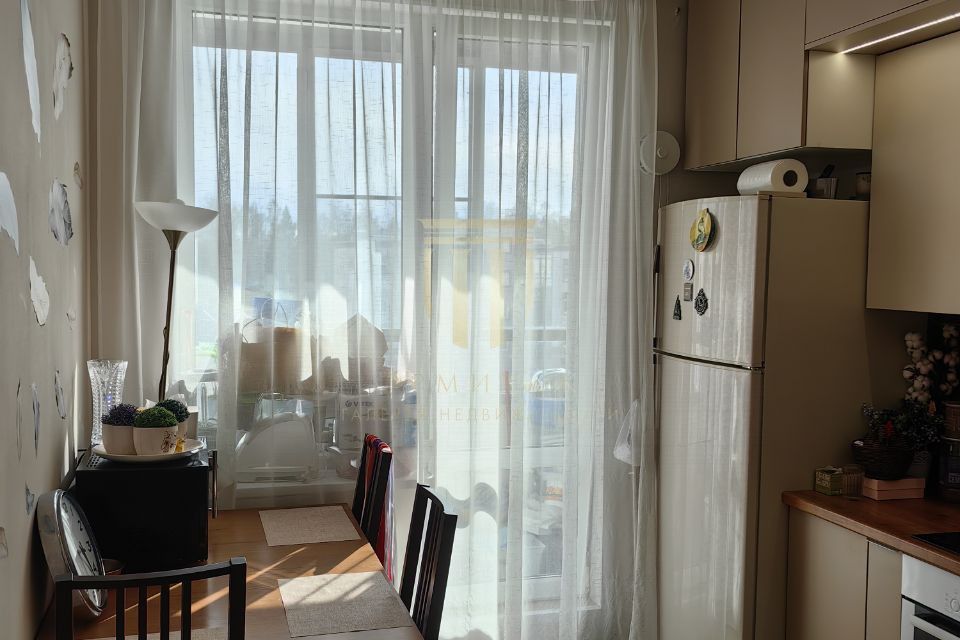 Продаётся 1-комнатная квартира, 32 м²