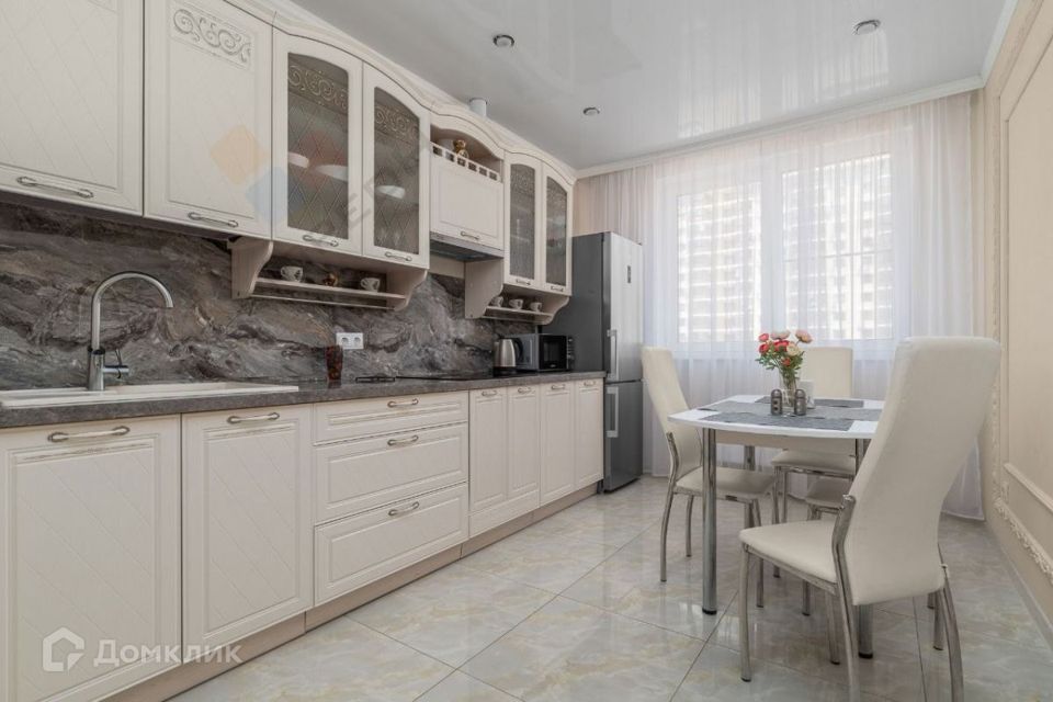Продаётся 2-комнатная квартира, 60.2 м²