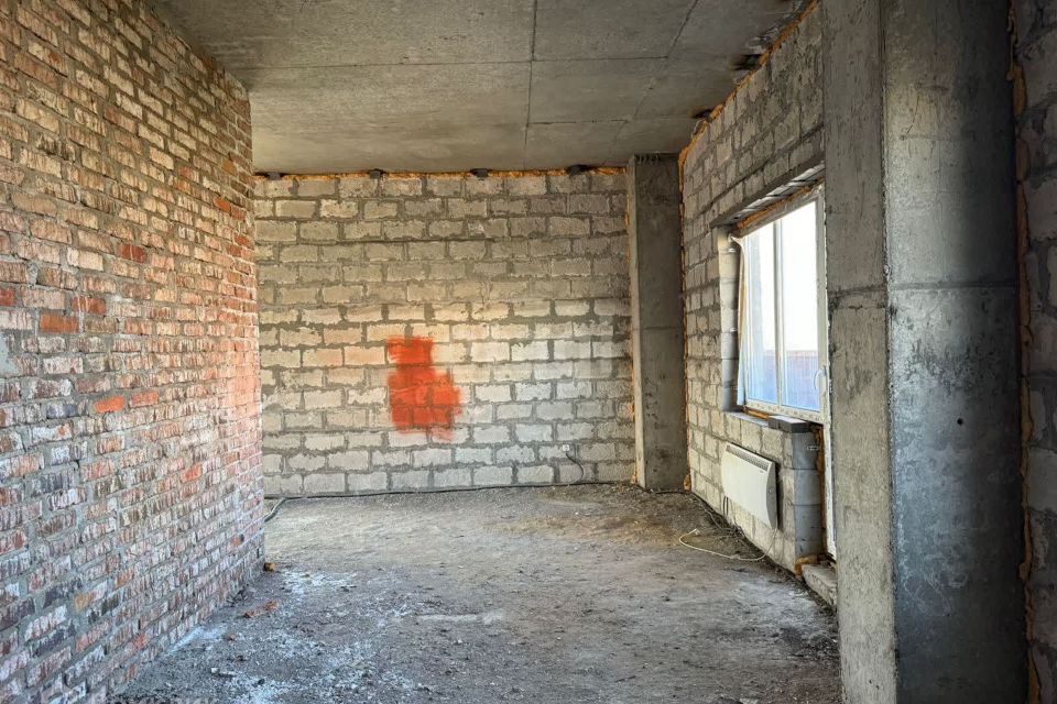 Продаётся 3-комнатная квартира, 129.3 м²