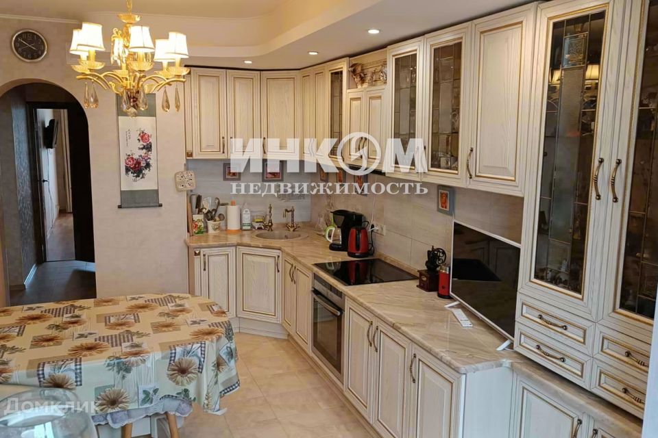 Сдаётся 3-комнатная квартира, 90 м²