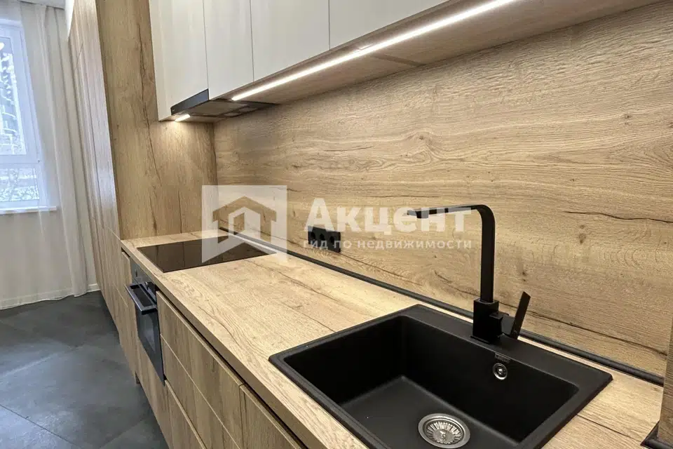 Продаётся 1-комнатная квартира, 48 м²