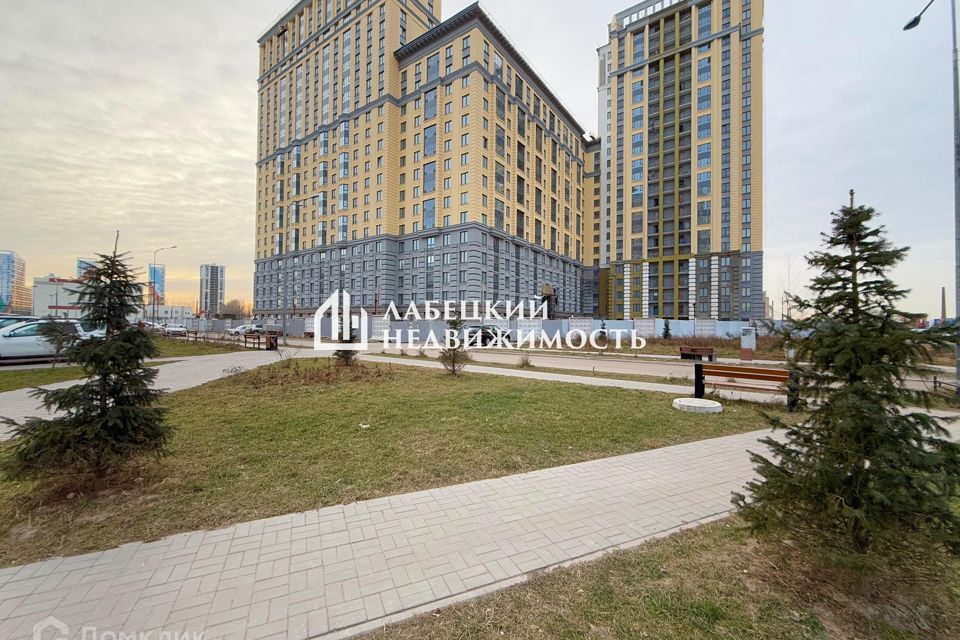 Продаётся 1-комнатная квартира, 38.4 м²