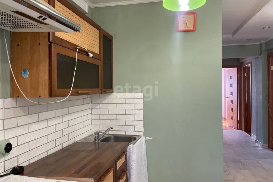 Продаётся 3-комнатная квартира, 65.3 м²