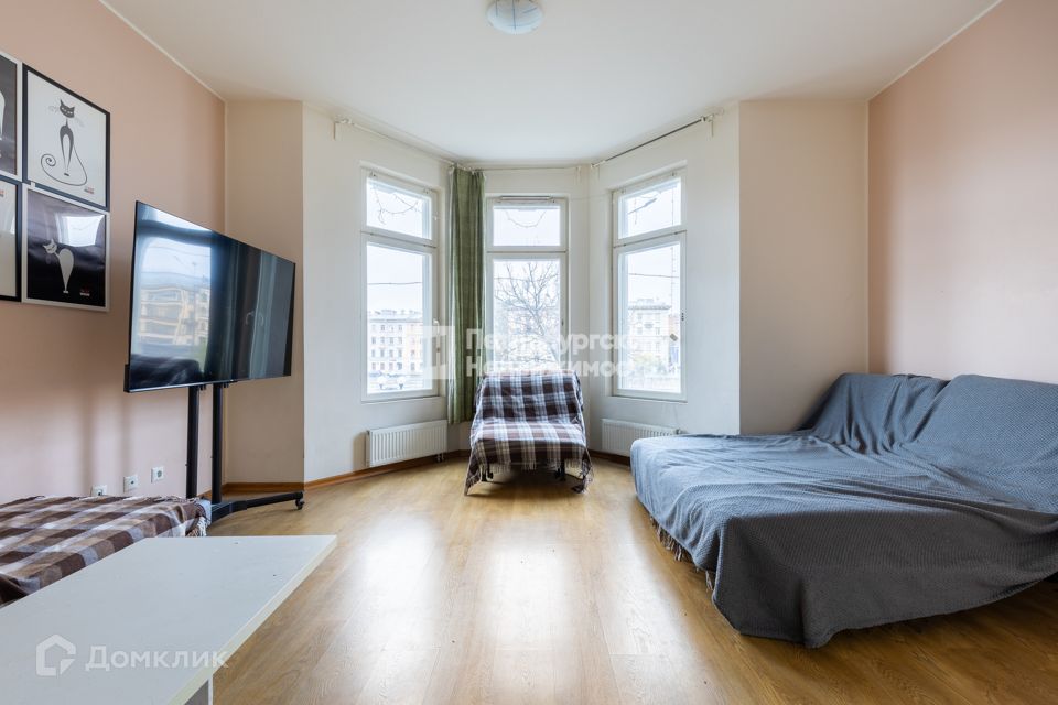 Продаётся 5-комнатная квартира, 125.3 м²