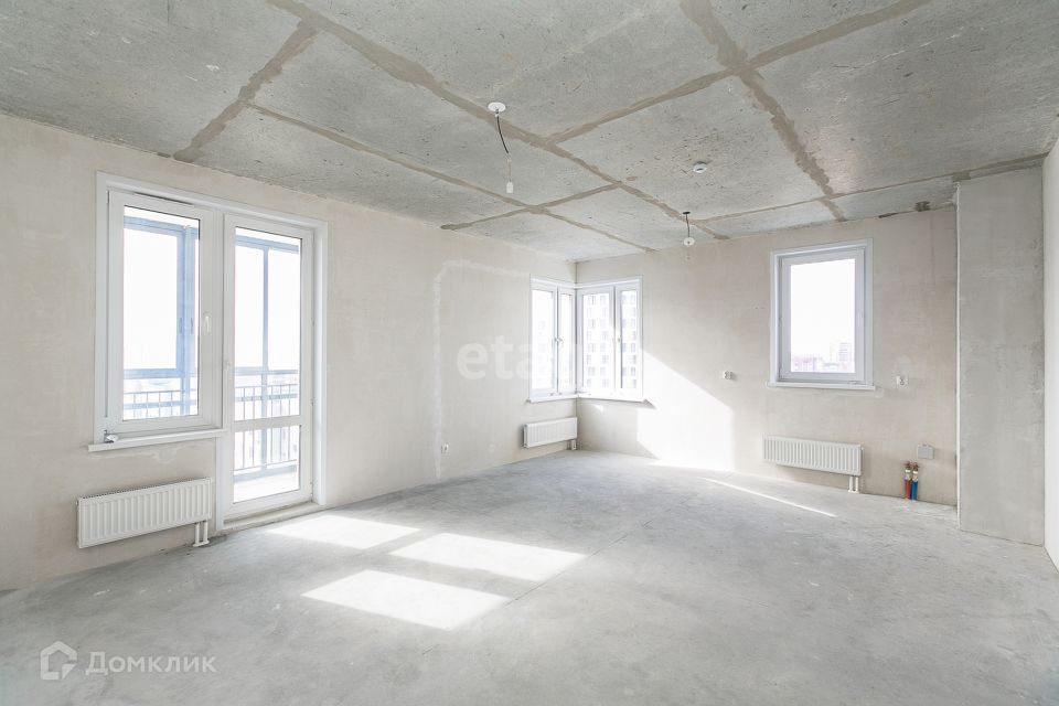 Продаётся 3-комнатная квартира, 81.81 м²