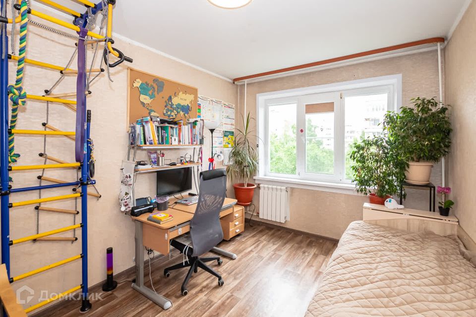 Продаётся 3-комнатная квартира, 59.2 м²