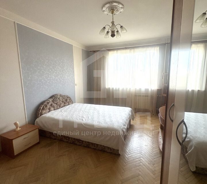 Продаётся 2-комнатная квартира, 55.5 м²