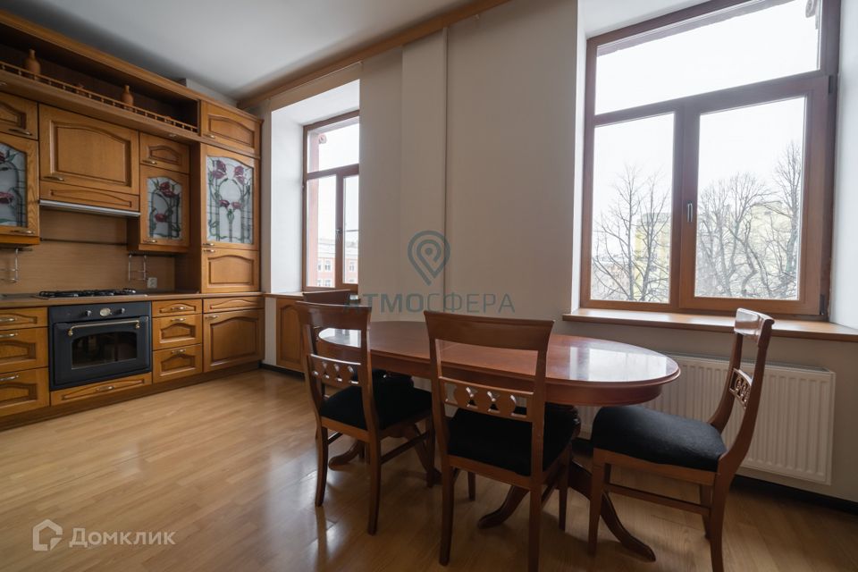 Продаётся 2-комнатная квартира, 73.2 м²