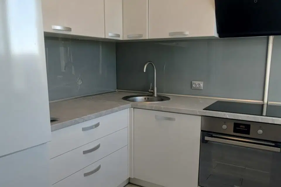 Продаётся 3-комнатная квартира, 61.3 м²