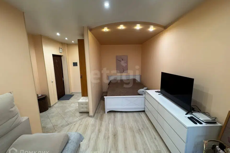 Продаётся 1-комнатная квартира, 35.2 м²