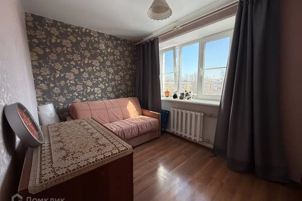 Продаётся 3-комнатная квартира, 41 м²