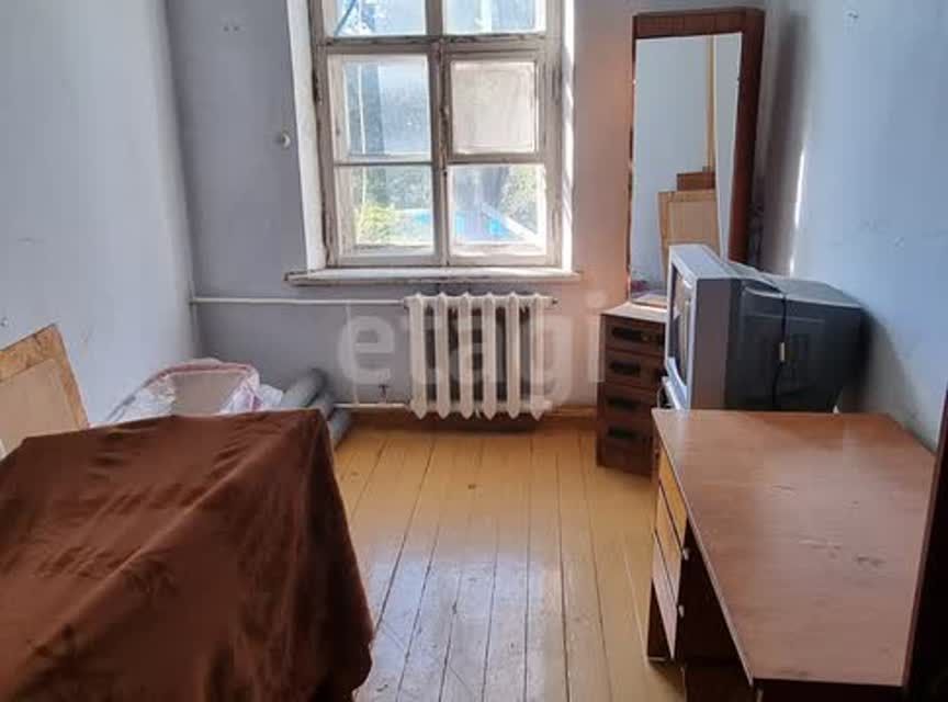 Продаётся 3-комнатная квартира, 53.4 м²