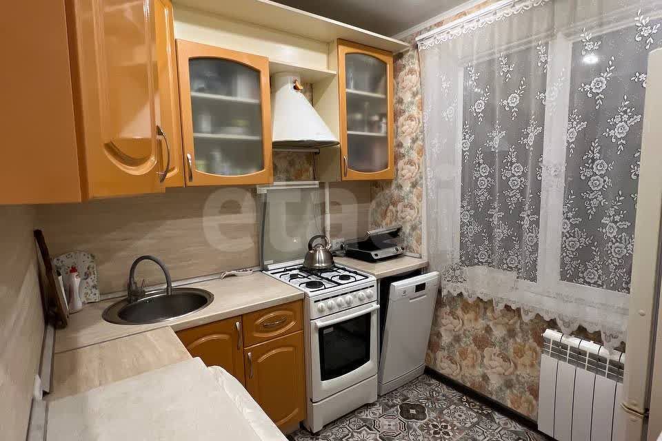 Продаётся 3-комнатная квартира, 66.7 м²