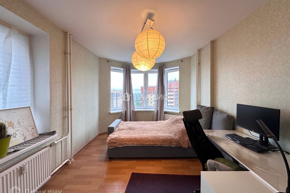Продаётся 1-комнатная квартира, 43 м²