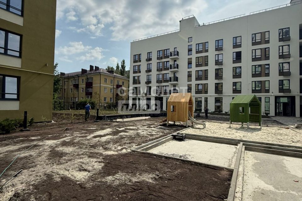 Продаётся 2-комнатная квартира, 61.6 м²