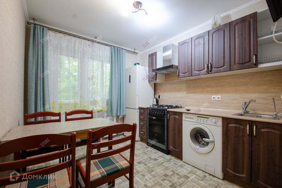 Сдаётся 1-комнатная квартира, 40 м²