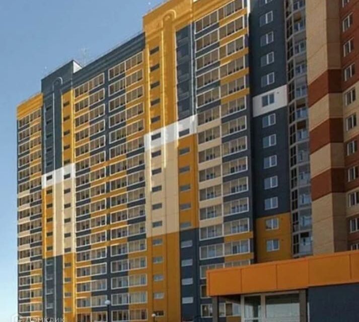 Продаётся 2-комнатная квартира, 58.2 м²