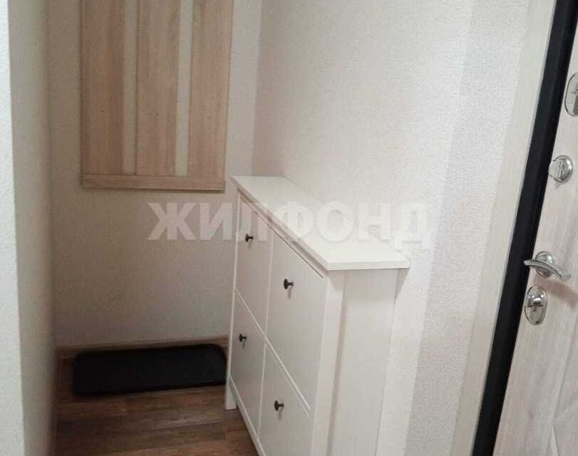Сдаётся 1-комнатная квартира, 37 м²