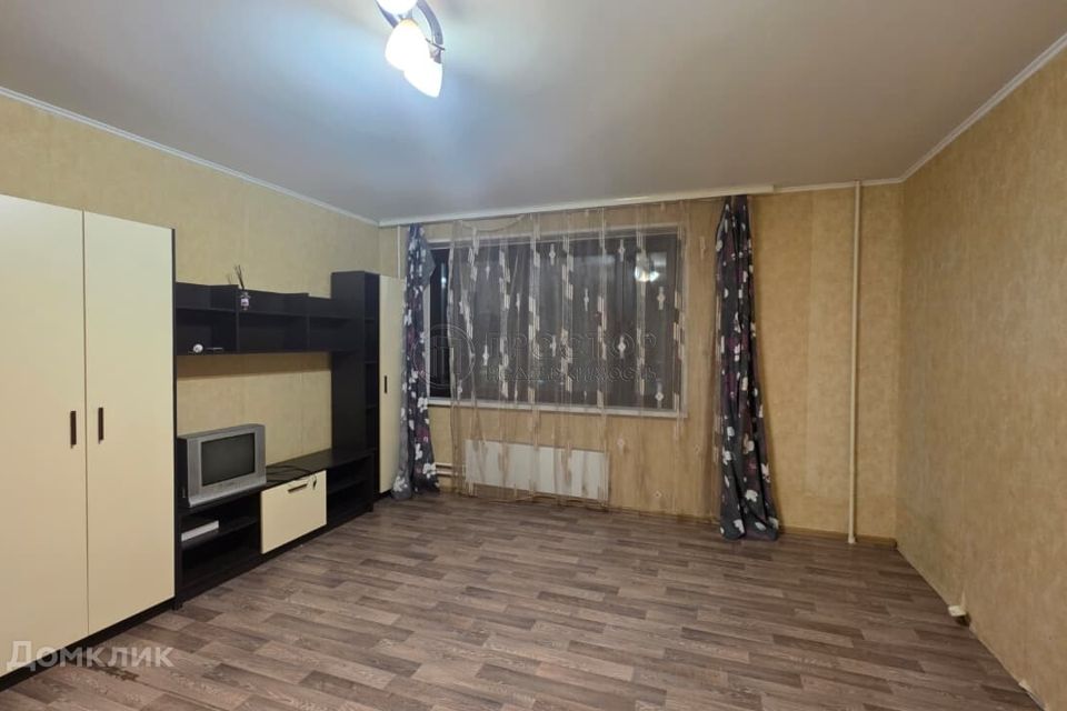 Продаётся 1-комнатная квартира, 40.6 м²