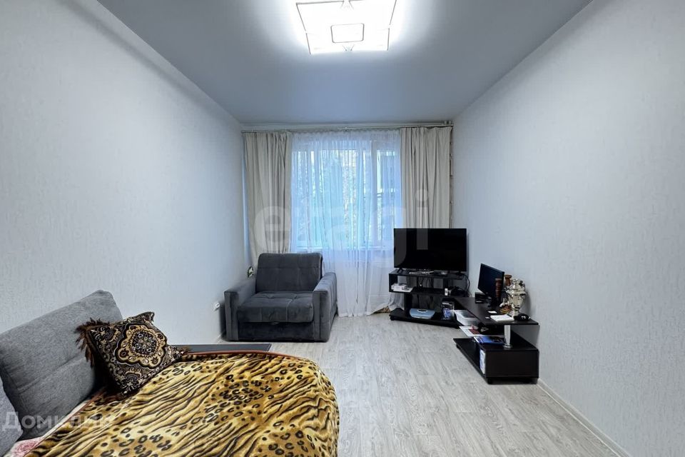 Продаётся 1-комнатная квартира, 44.2 м²