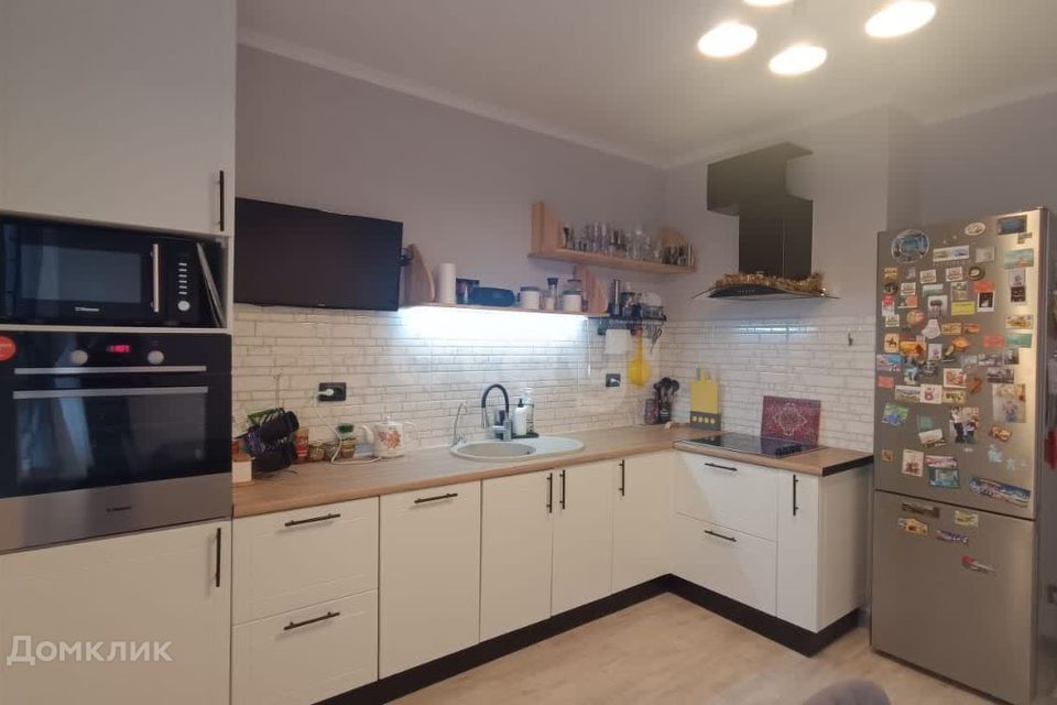 Продаётся 3-комнатная квартира, 80.9 м²