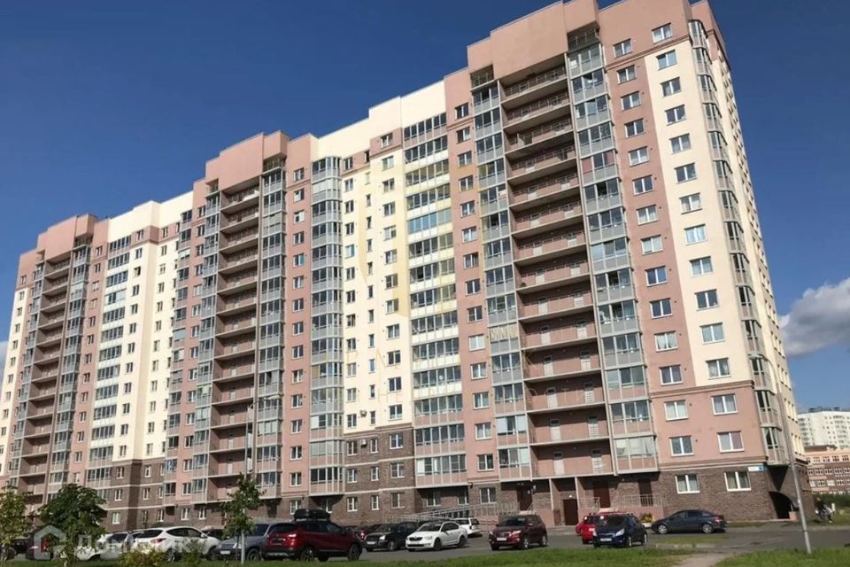 Продаётся 3-комнатная квартира, 77.6 м²