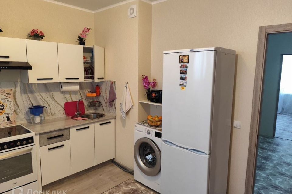 Продаётся 1-комнатная квартира, 37 м²