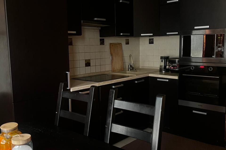Продаётся 2-комнатная квартира, 53 м²