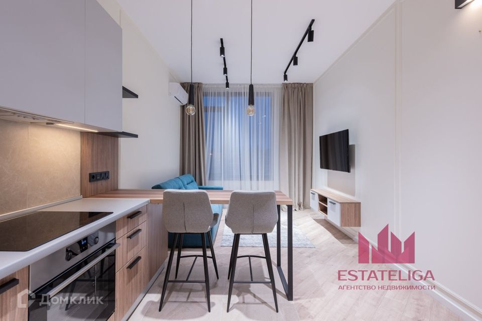 Продаётся 4-комнатная квартира, 69.2 м²