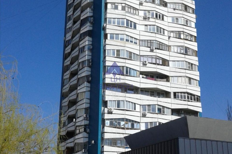 Продаётся 2-комнатная квартира, 58 м²