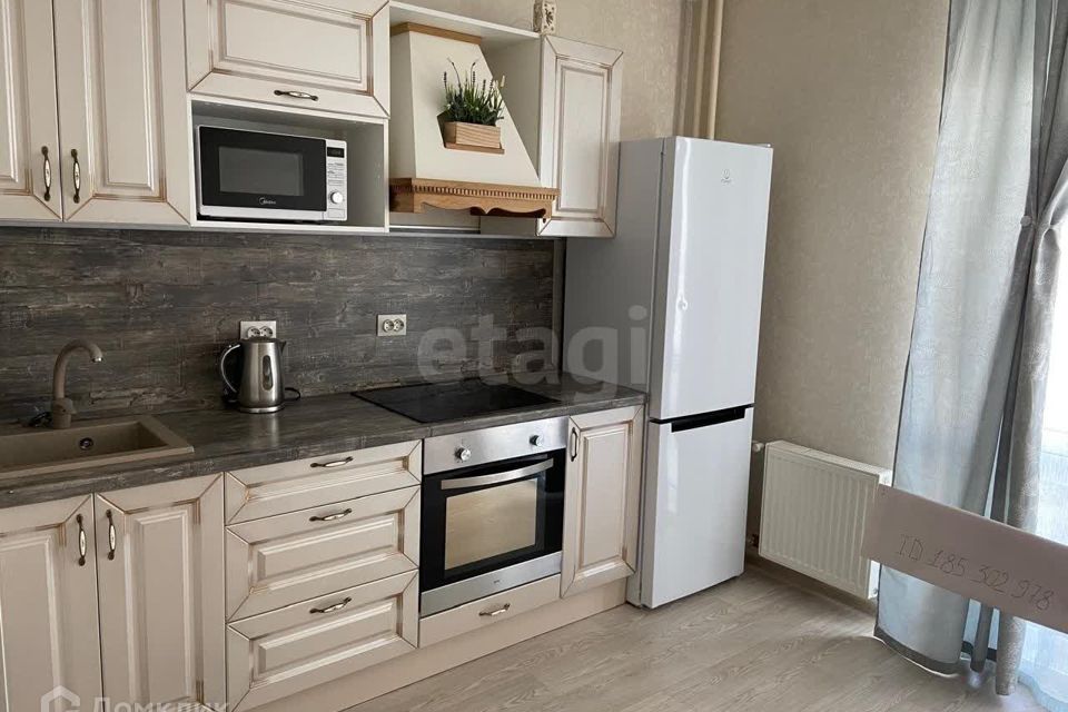 Продаётся 1-комнатная квартира, 36.5 м²