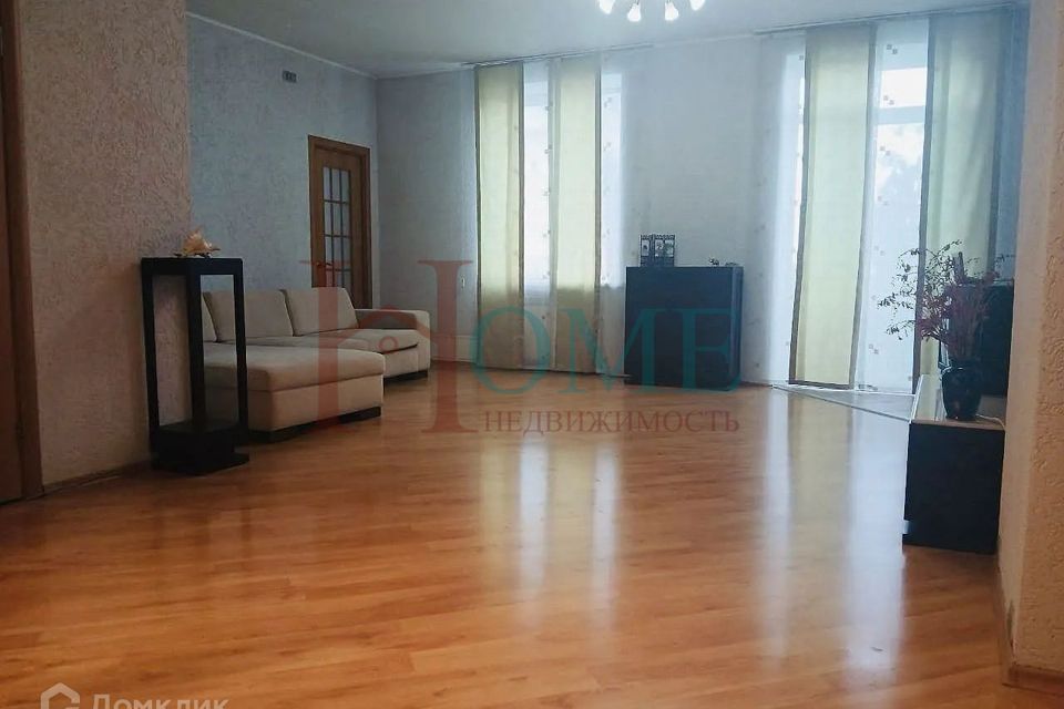 Сдаётся 3-комнатная квартира, 77 м²