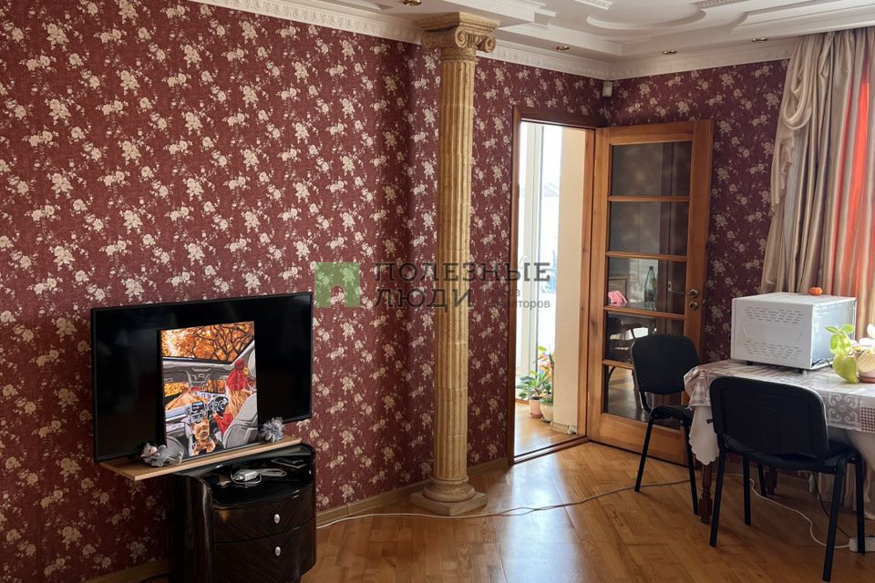 Продаётся 3-комнатная квартира, 72 м²