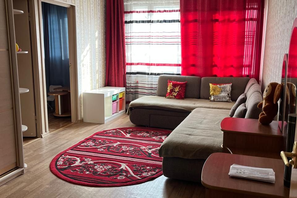 Сдаётся 3-комнатная квартира, 52 м²