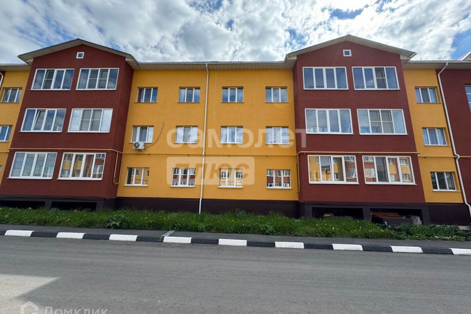 Продаётся 2-комнатная квартира, 52.3 м²