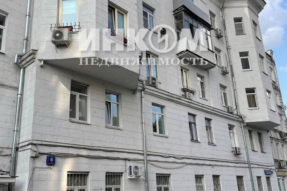 Продаётся 2-комнатная квартира, 70 м²