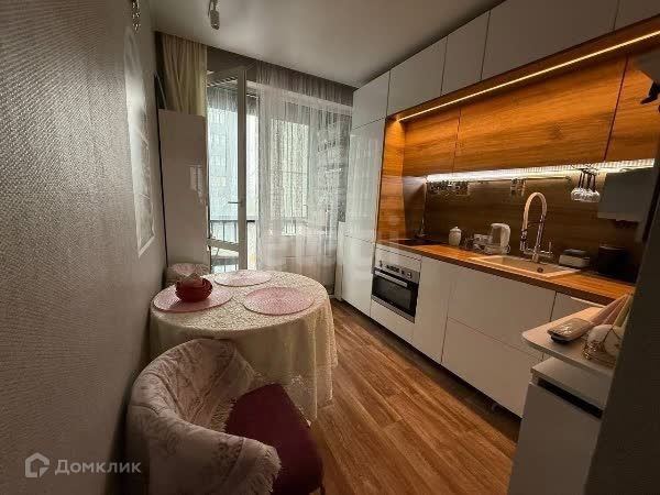 Продаётся 1-комнатная квартира, 34.4 м²