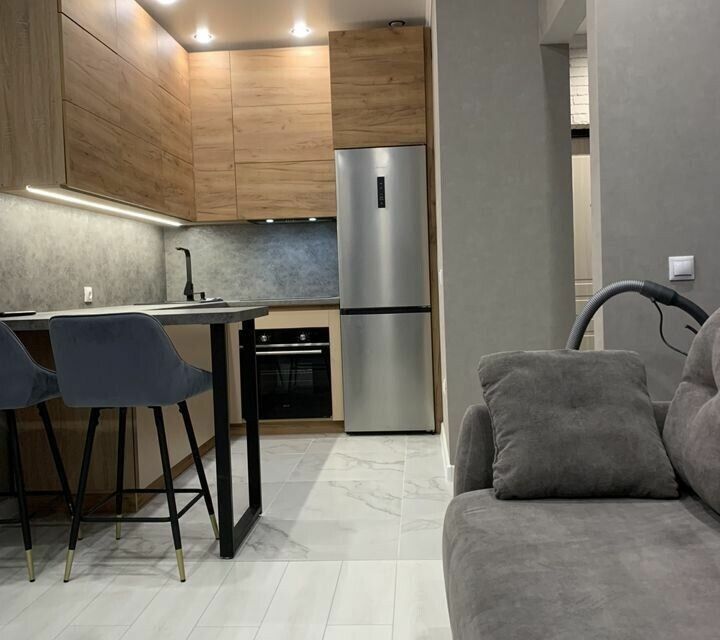 Продаётся 1-комнатная квартира, 38 м²