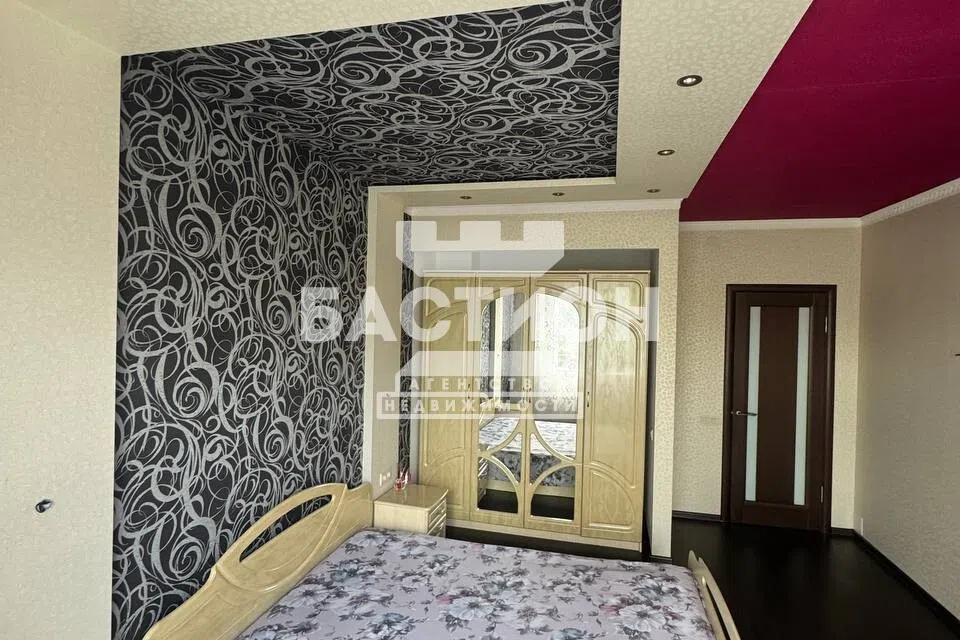 Продаётся 3-комнатная квартира, 72 м²