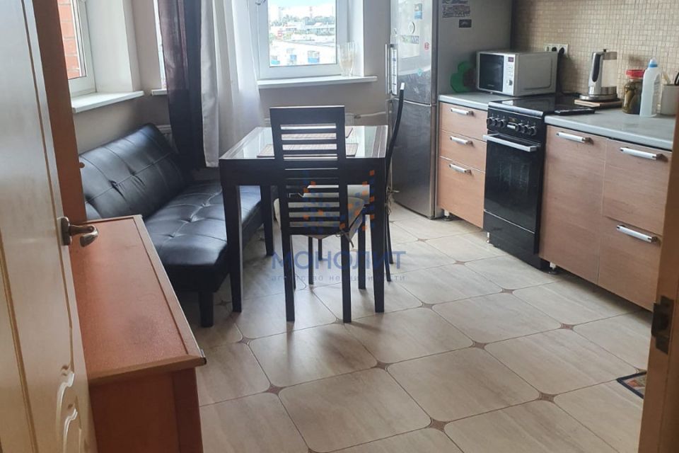 Продаётся 2-комнатная квартира, 74.4 м²