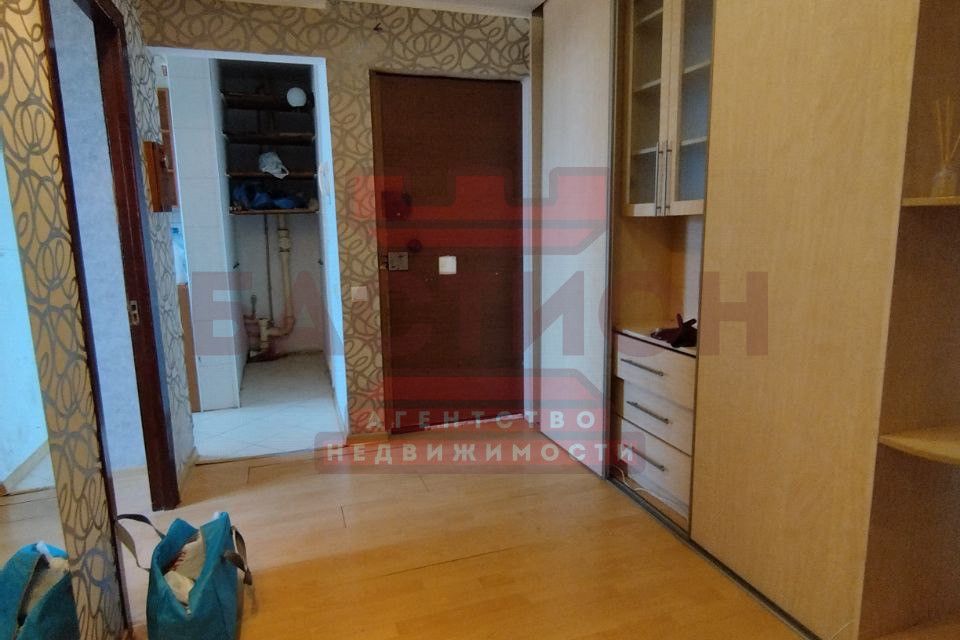 Продаётся 3-комнатная квартира, 67 м²