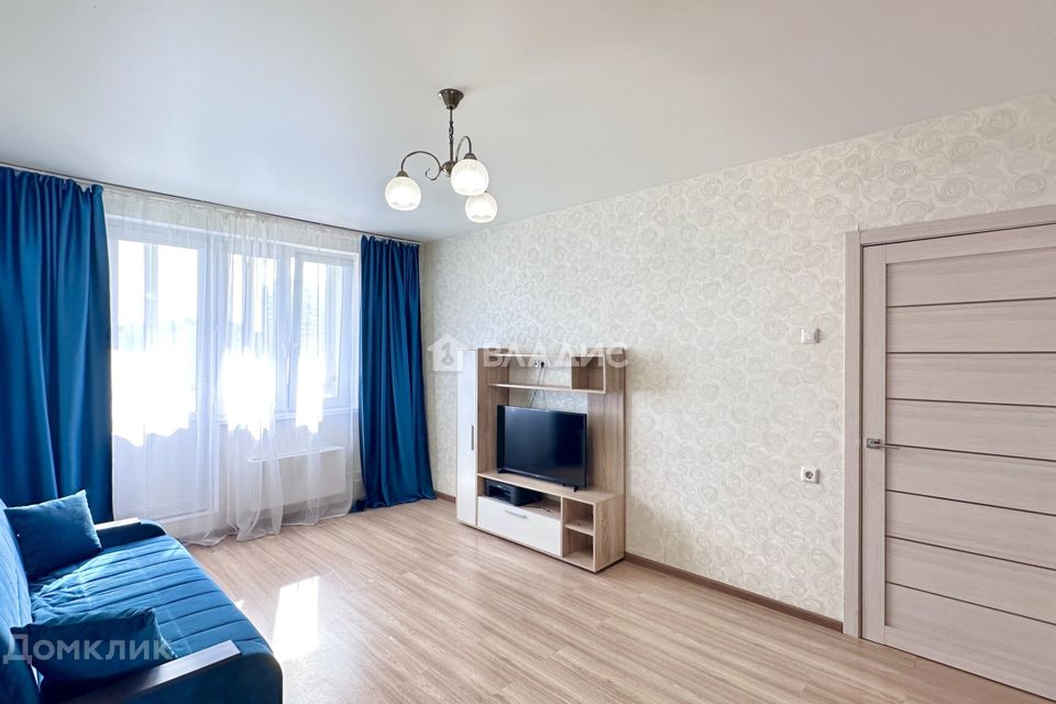 Продаётся 1-комнатная квартира, 37.7 м²
