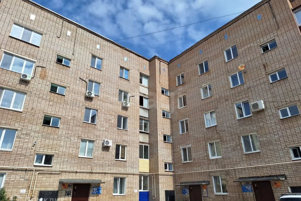 Продаётся 4-комнатная квартира, 77 м²