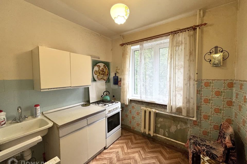 Продаётся 2-комнатная квартира, 42.3 м²